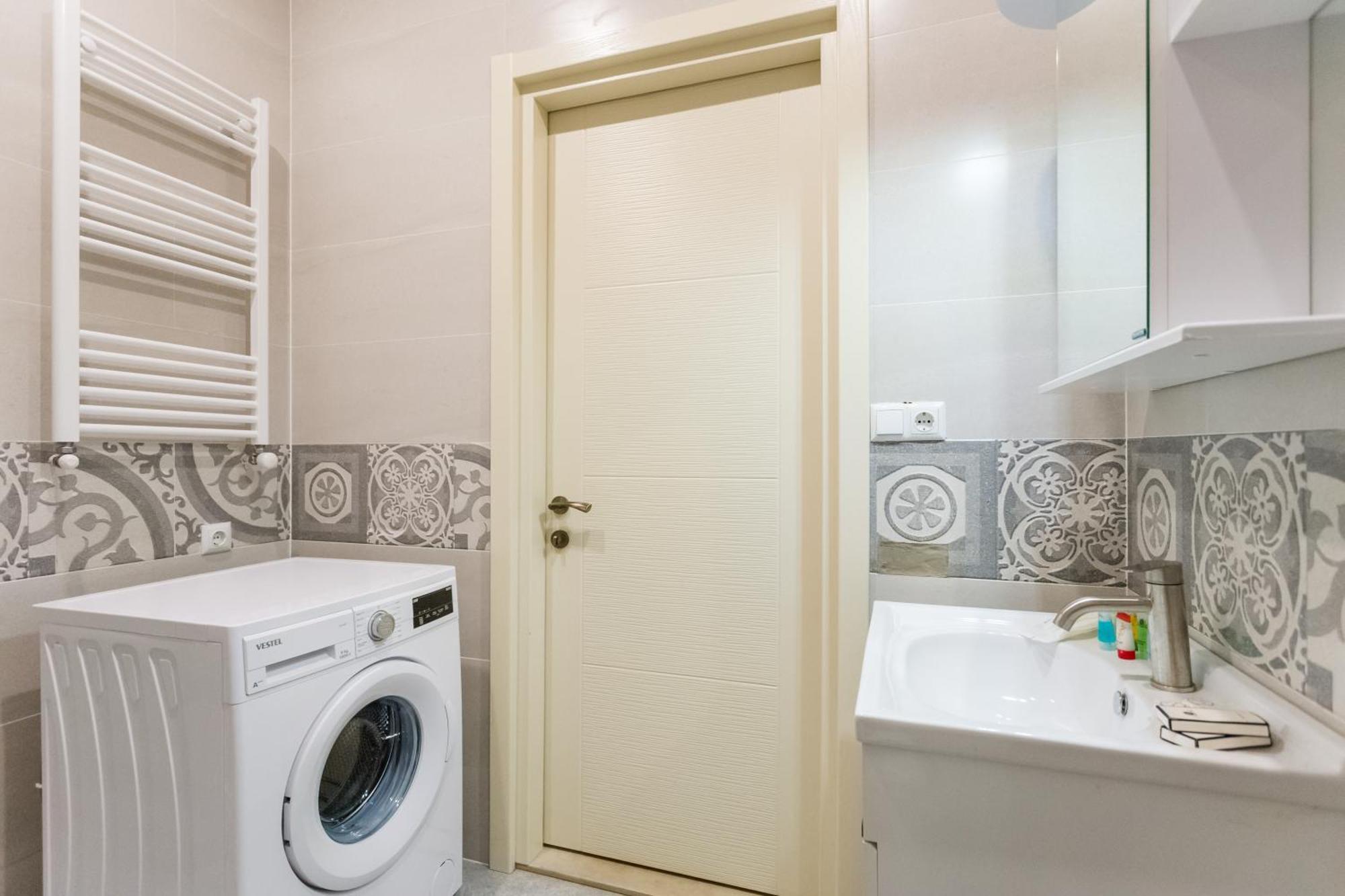 City Luxury Apartment L Tbilisi Exterior photo